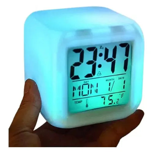 Reloj Despertador Digital LED Multicolor Con Alarma